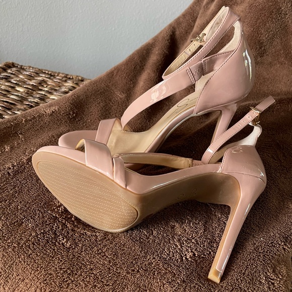 Jessica Simpson Nude Strappy Heel - Picture 3 of 5